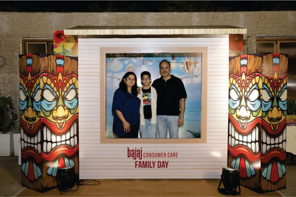 Hawaiian themed Photobooth at Bajaj Consumer Care Annual Day