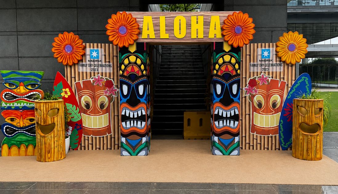 Hawaiian Aloha tropical family day theme, Mumbai